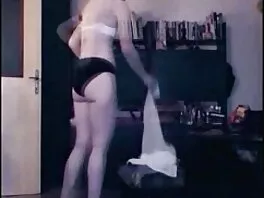 ცხელი გფ იწოვს ჩემს დიკს